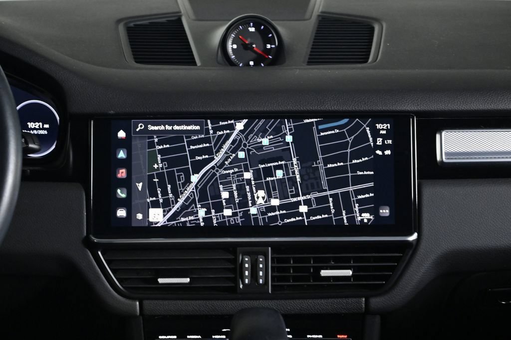 Certified 2023 Porsche Cayenne Platinum Edition AWD/4WD image 15