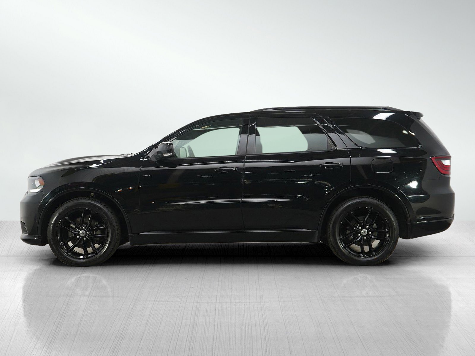 Used 2019 Dodge Durango R/T AWD/4WD image 2