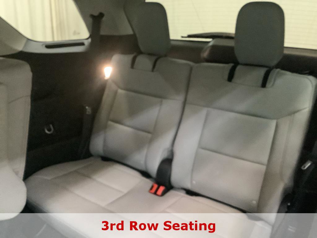 Used 2025 Ford Explorer Active w/ Active Comfort Package image 24