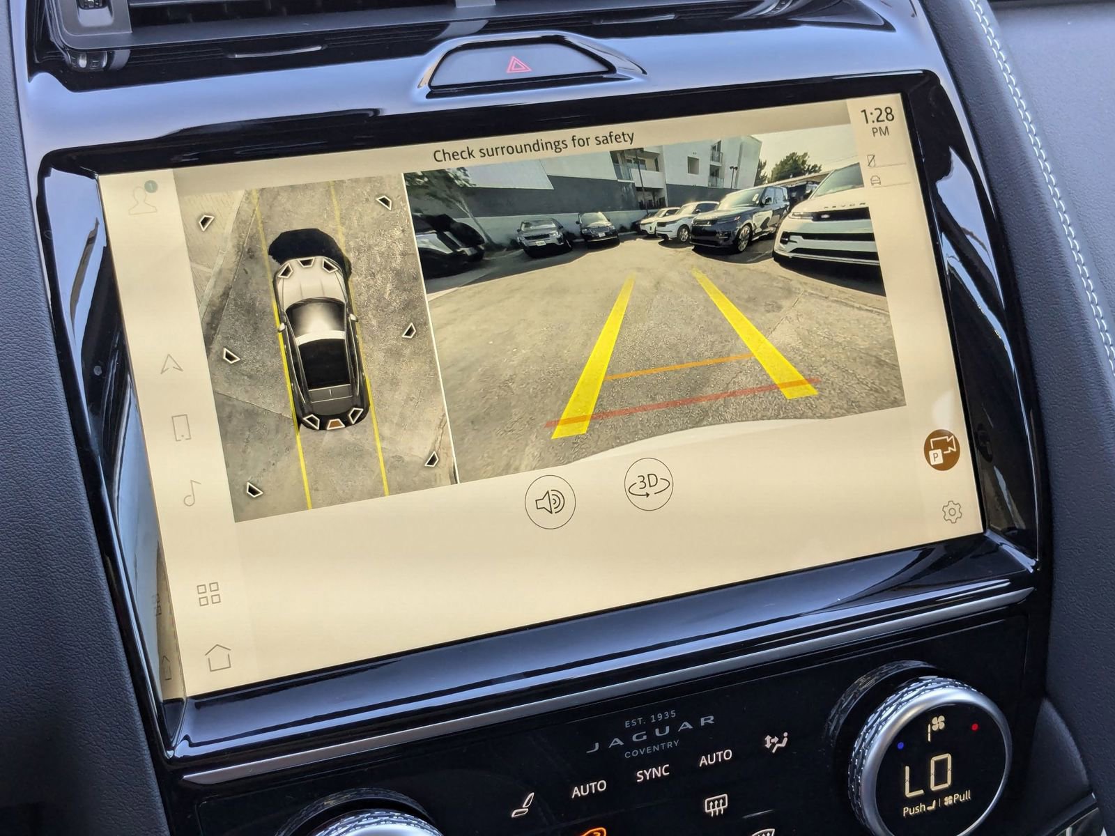 Used 2024 Jaguar E-PACE R-Dynamic SE image 19