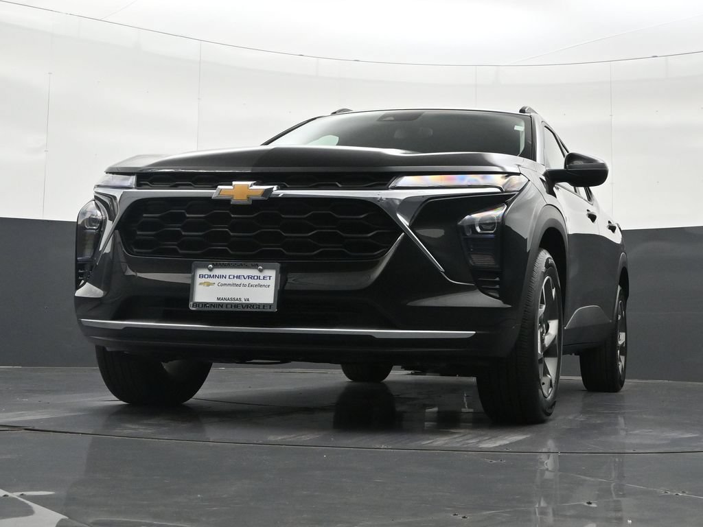 Certified 2026 Chevrolet Trax LT FWD image 37
