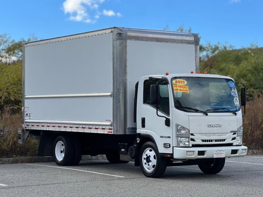 Used 2019 Isuzu NPR image 2
