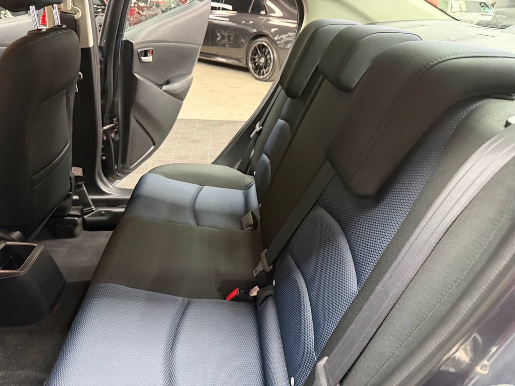 Used 2017 Toyota Yaris iA FWD image 38