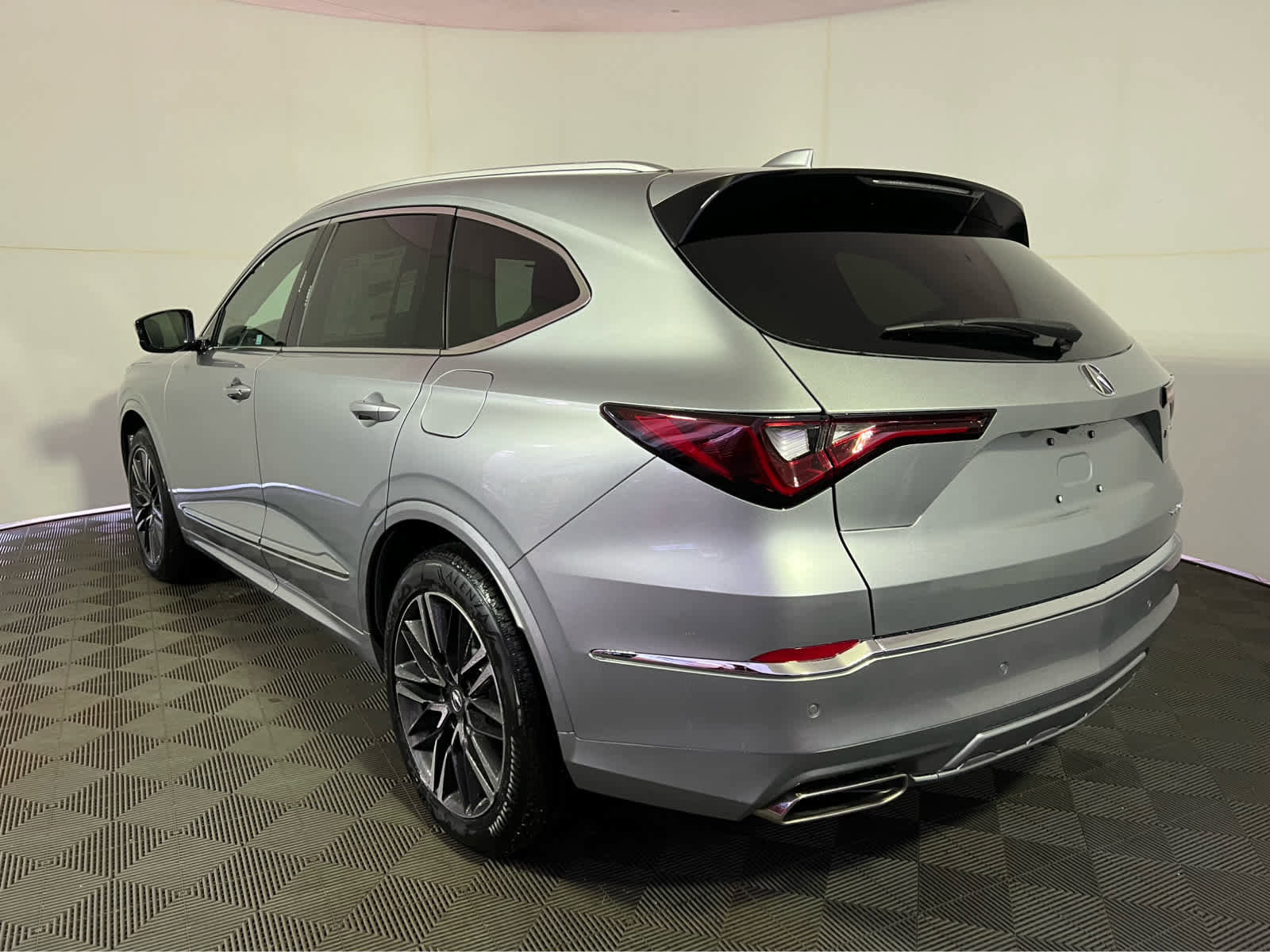 New 2026 Acura MDX SH-AWD w/ Advance Package image 5
