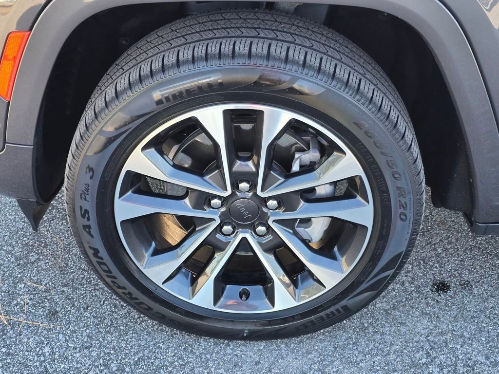 Used 2021 Jeep Grand Cherokee L Overland image 27