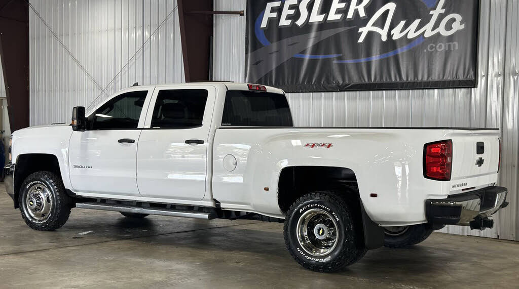 Used 2016 Chevrolet Silverado 3500 W/T w/ WT Convenience Package image 3