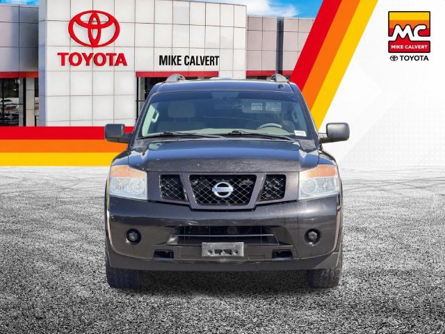 Used 2015 Nissan Armada SV RWD image 2