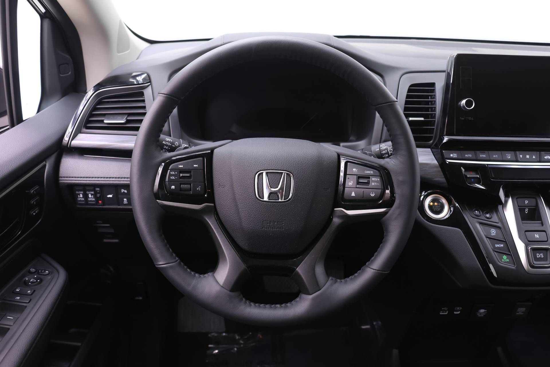 Certified 2026 Honda Odyssey Elite image 15
