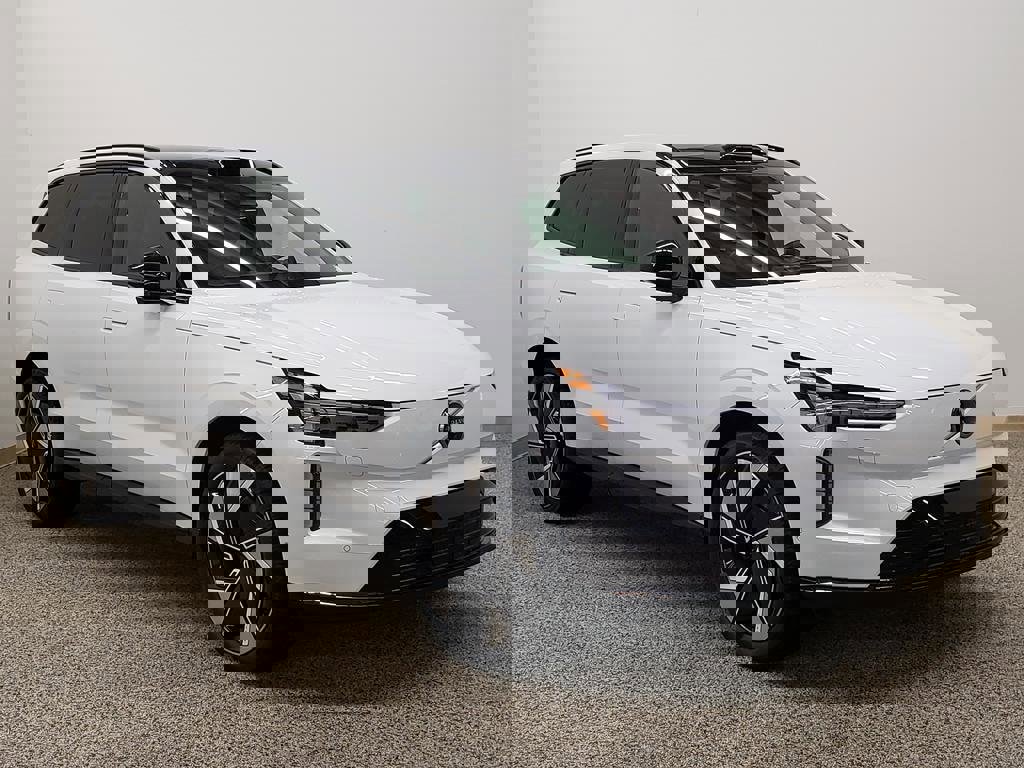 New 2025 Volvo EX90 Ultra