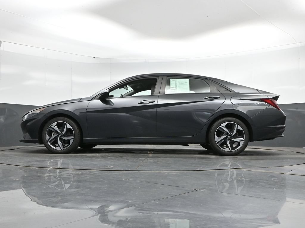 Used 2023 Hyundai Elantra SEL w/ Convenience Package FWD image 45