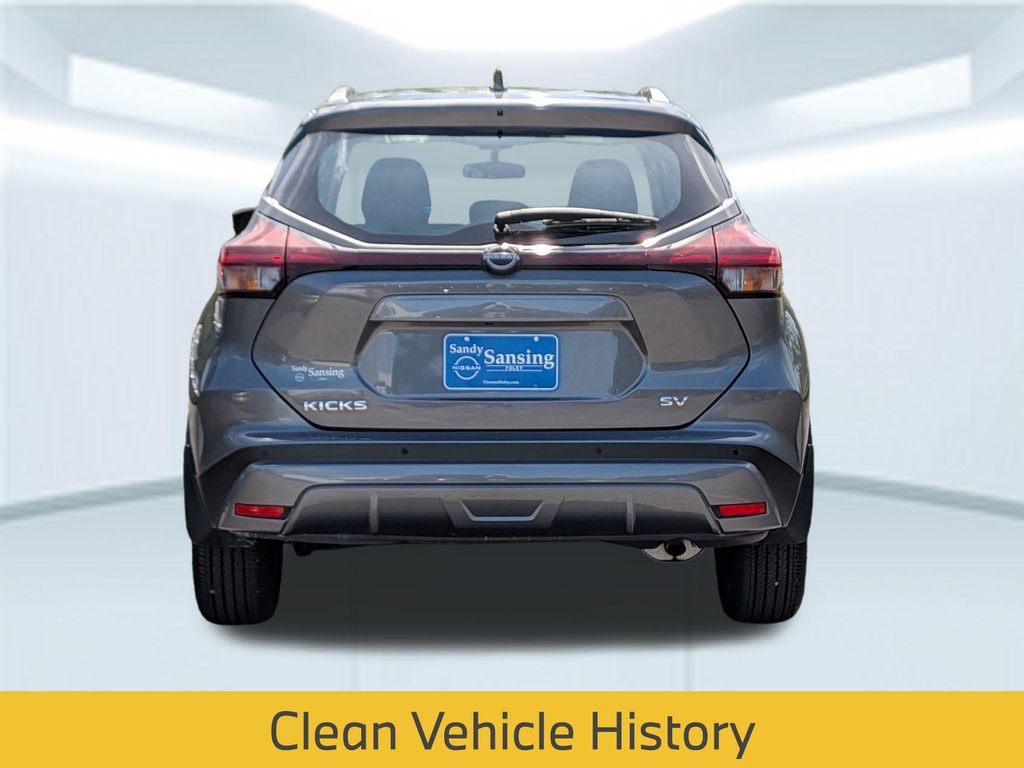 Used 2024 Nissan Kicks SV FWD image 6