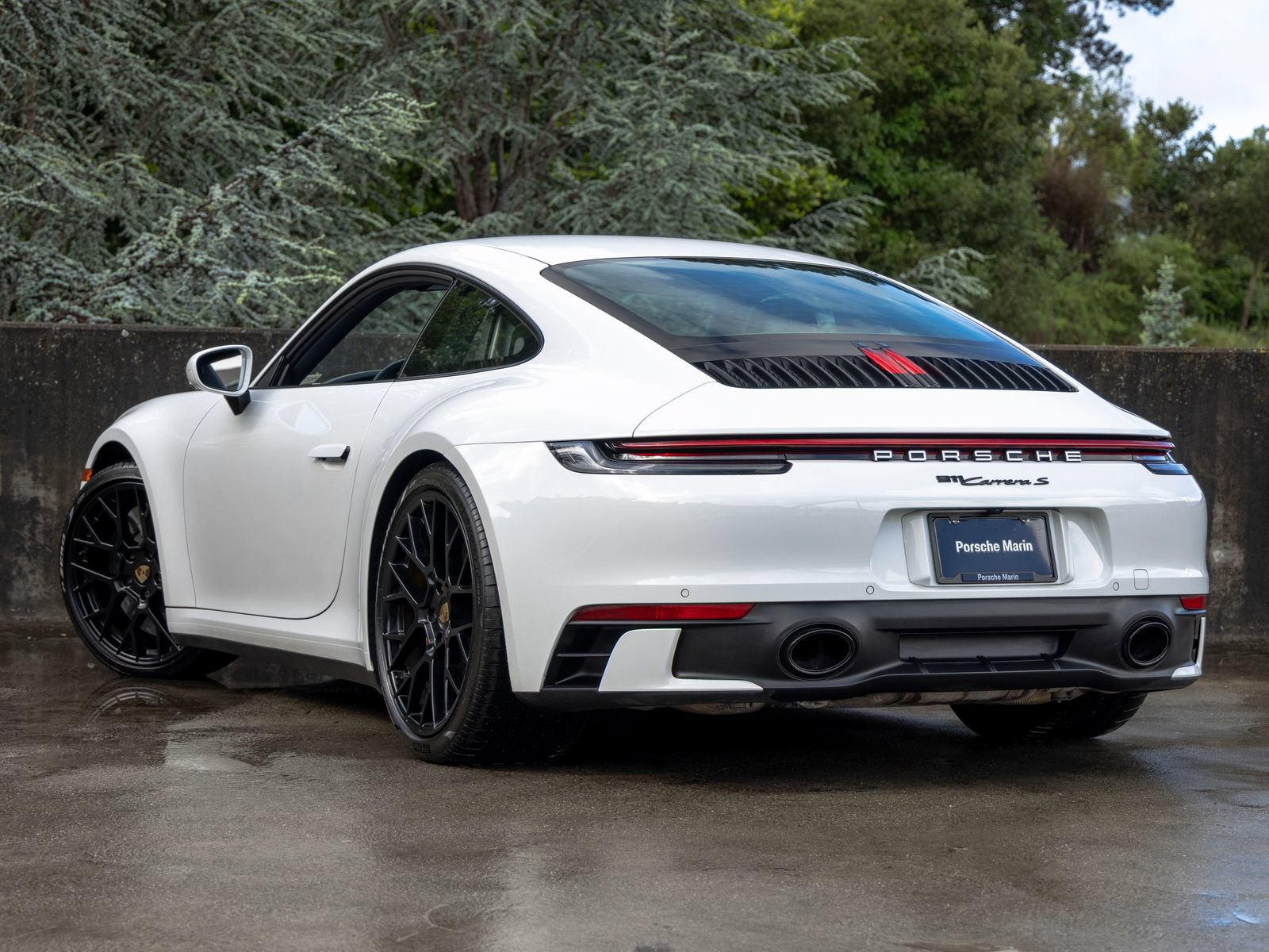 Certified 2024 Porsche 911 Carrera S RWD image 3