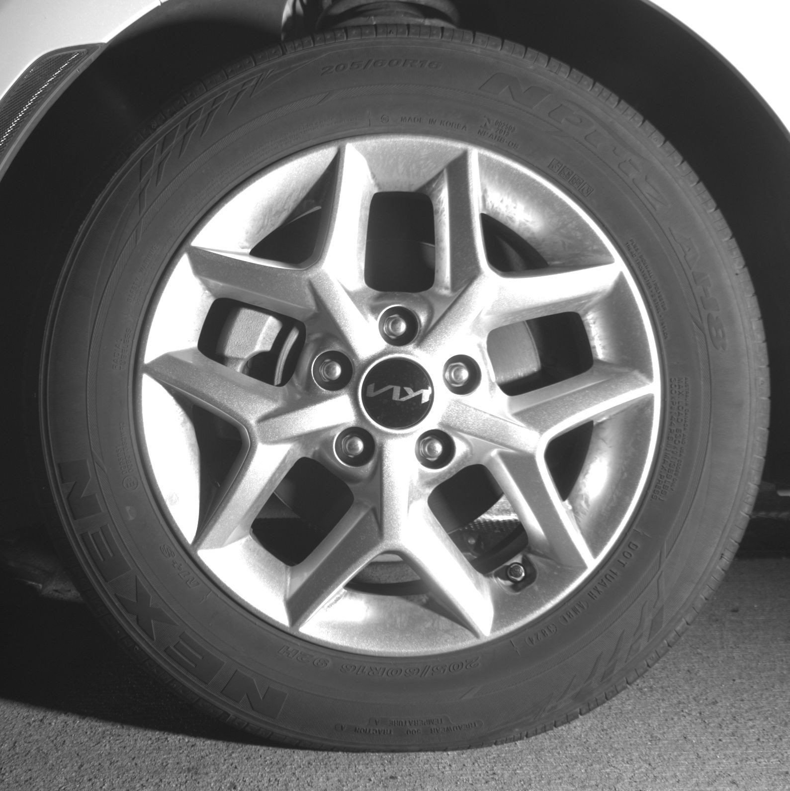 Used 2025 Kia Soul LX w/ LX Technology Package FWD image 15