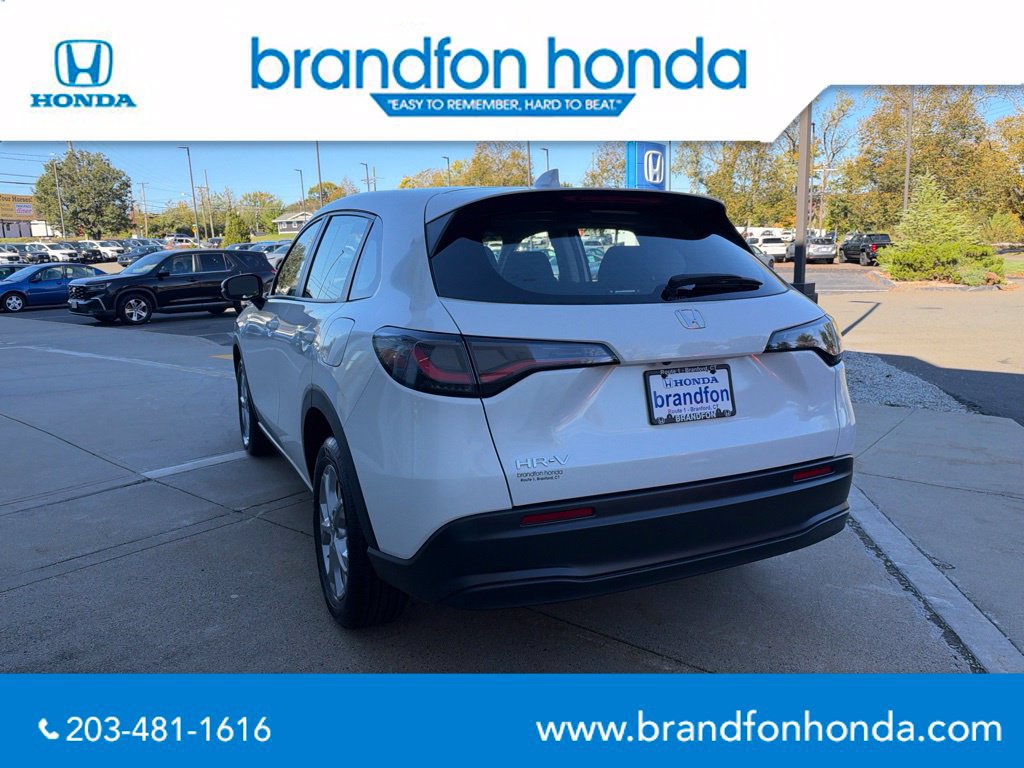 Used 2024 Honda HR-V LX image 4