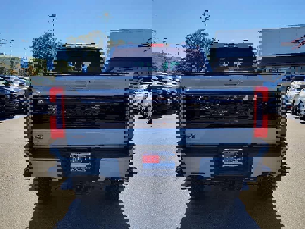 New 2026 Ford F350 Platinum w/ Tremor Off-Road Package image 4