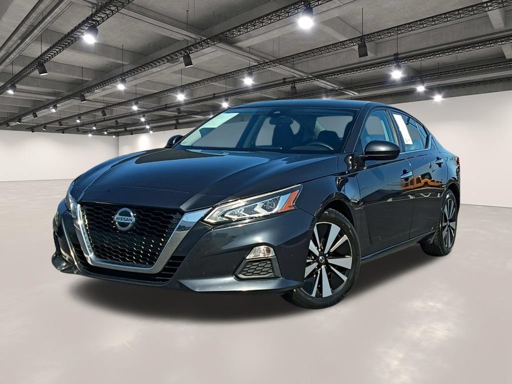 Used 2022 Nissan Altima 2.5 SV