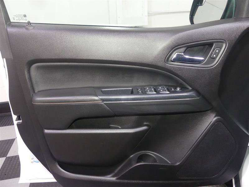 Used 2021 GMC Canyon AT4 w/ Trailering Package AWD/4WD image 15