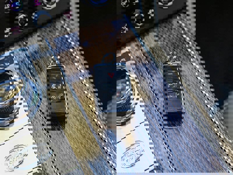 Used 2019 Land Rover Range Rover HSE image 33