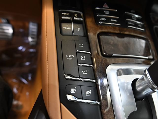 Used 2016 Porsche Cayenne S AWD/4WD image 28