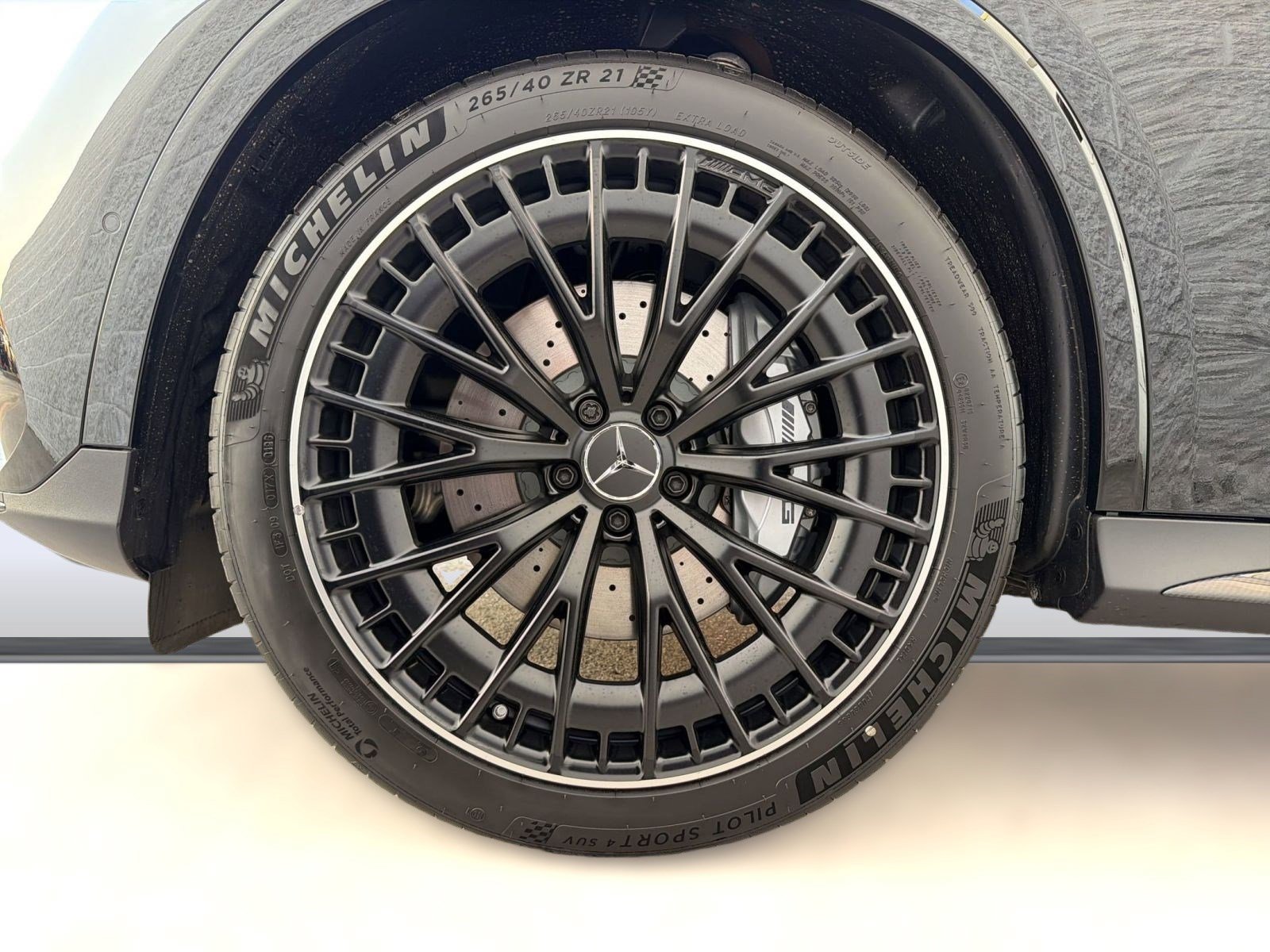 New 2026 Mercedes-Benz GLC 43 AMG 4MATIC image 11