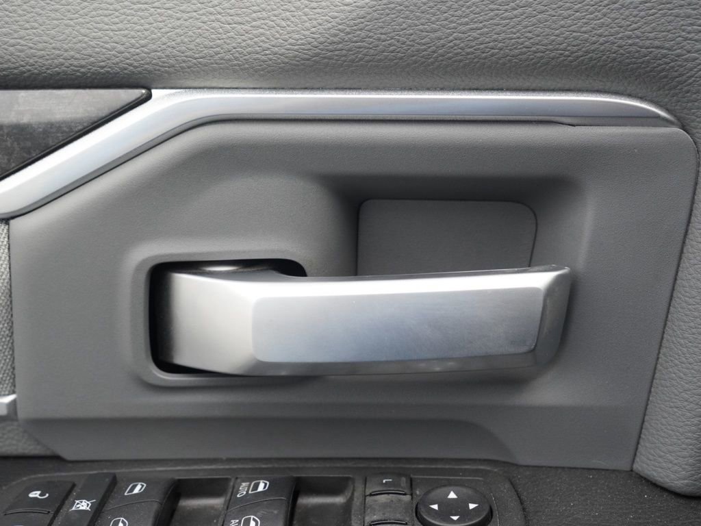 Used 2022 RAM 3500 Big Horn w/ Level C Equiment Group image 11