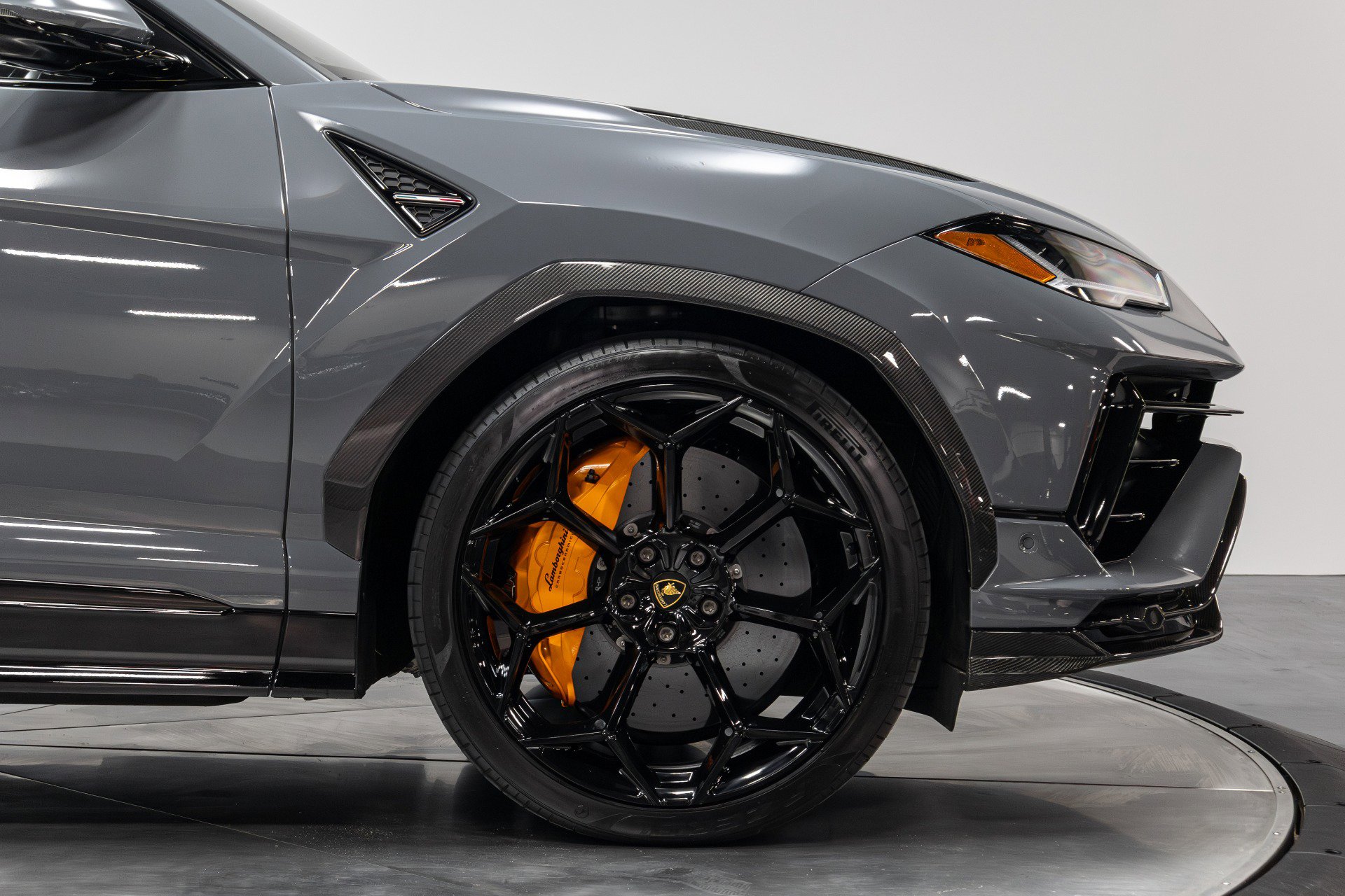 Used 2023 Lamborghini Urus Performante image 20