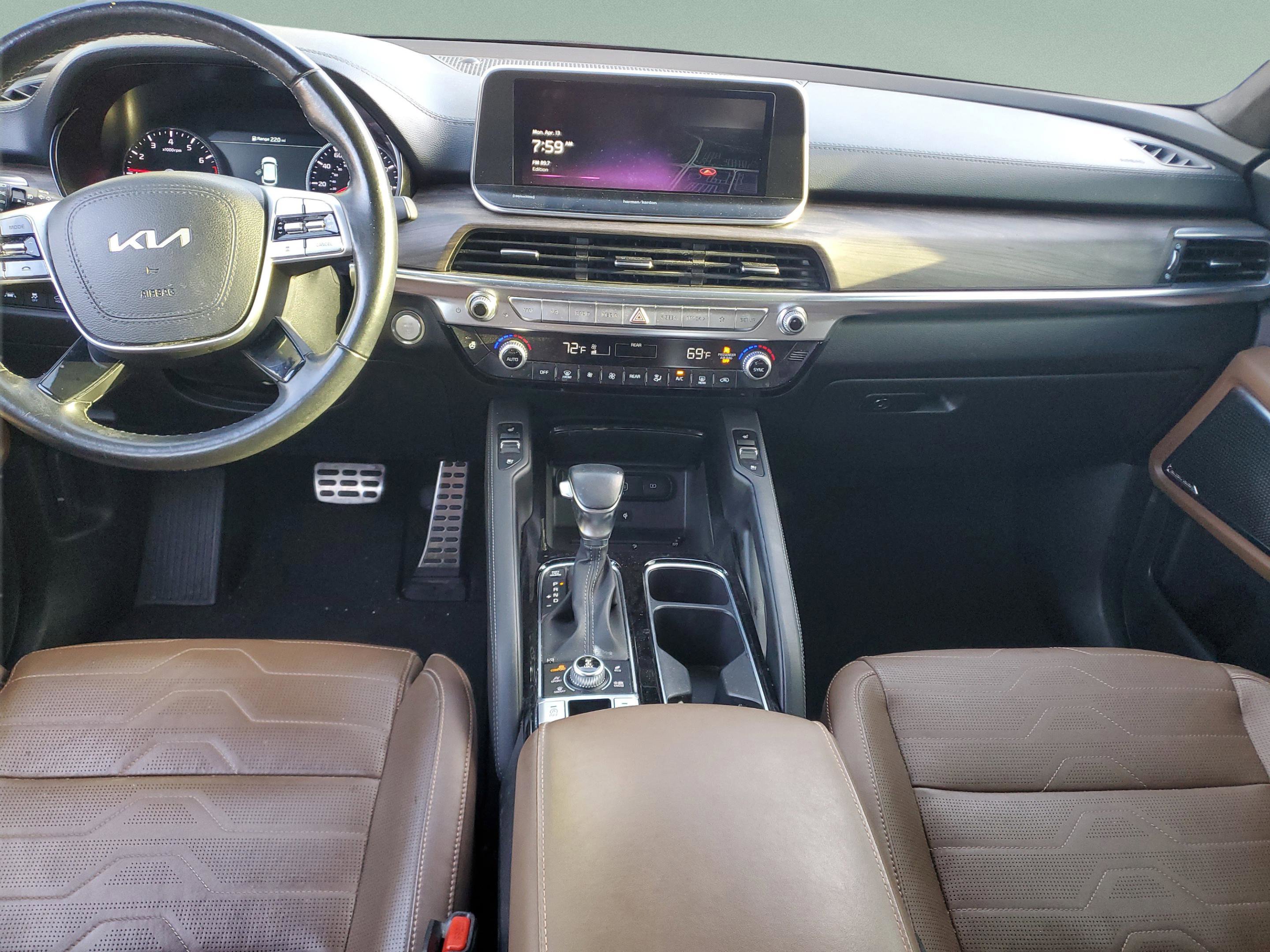 Certified 2022 Kia Telluride SX w/ SX Prestige Package image 10