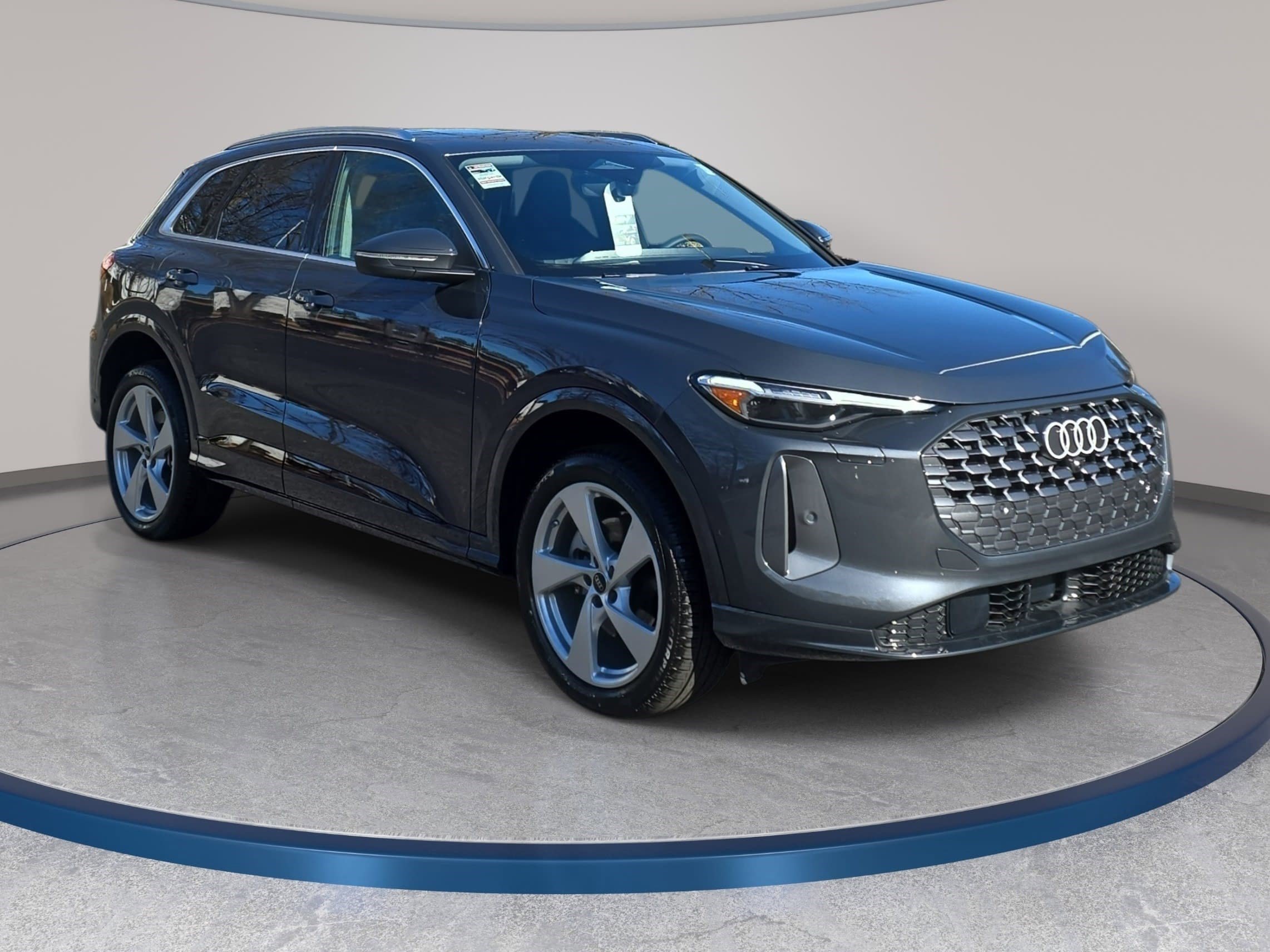 New 2025 Audi Q5 Premium Plus image 3