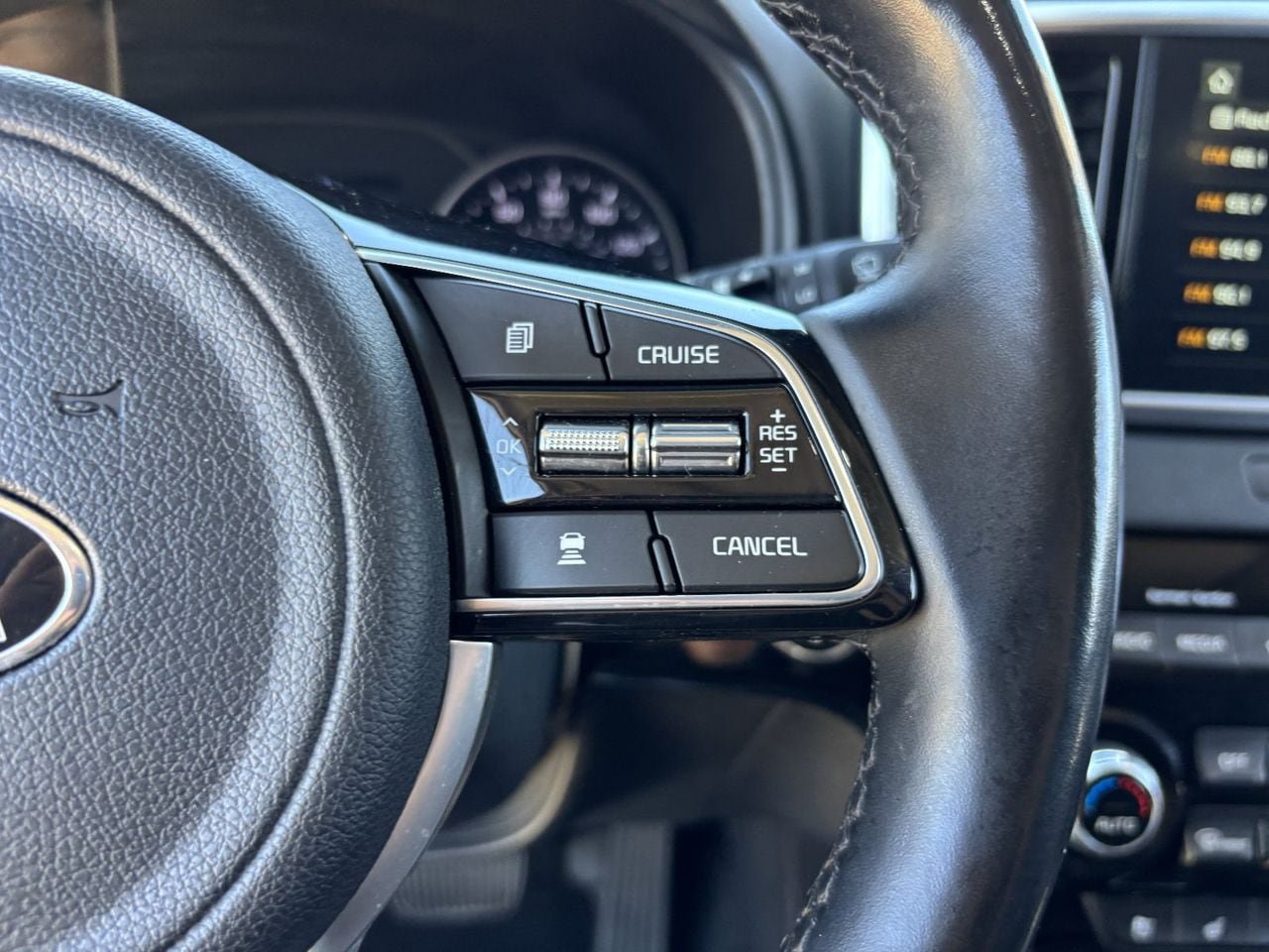 Used 2021 Kia Sportage EX w/ EX Technology Package FWD image 29