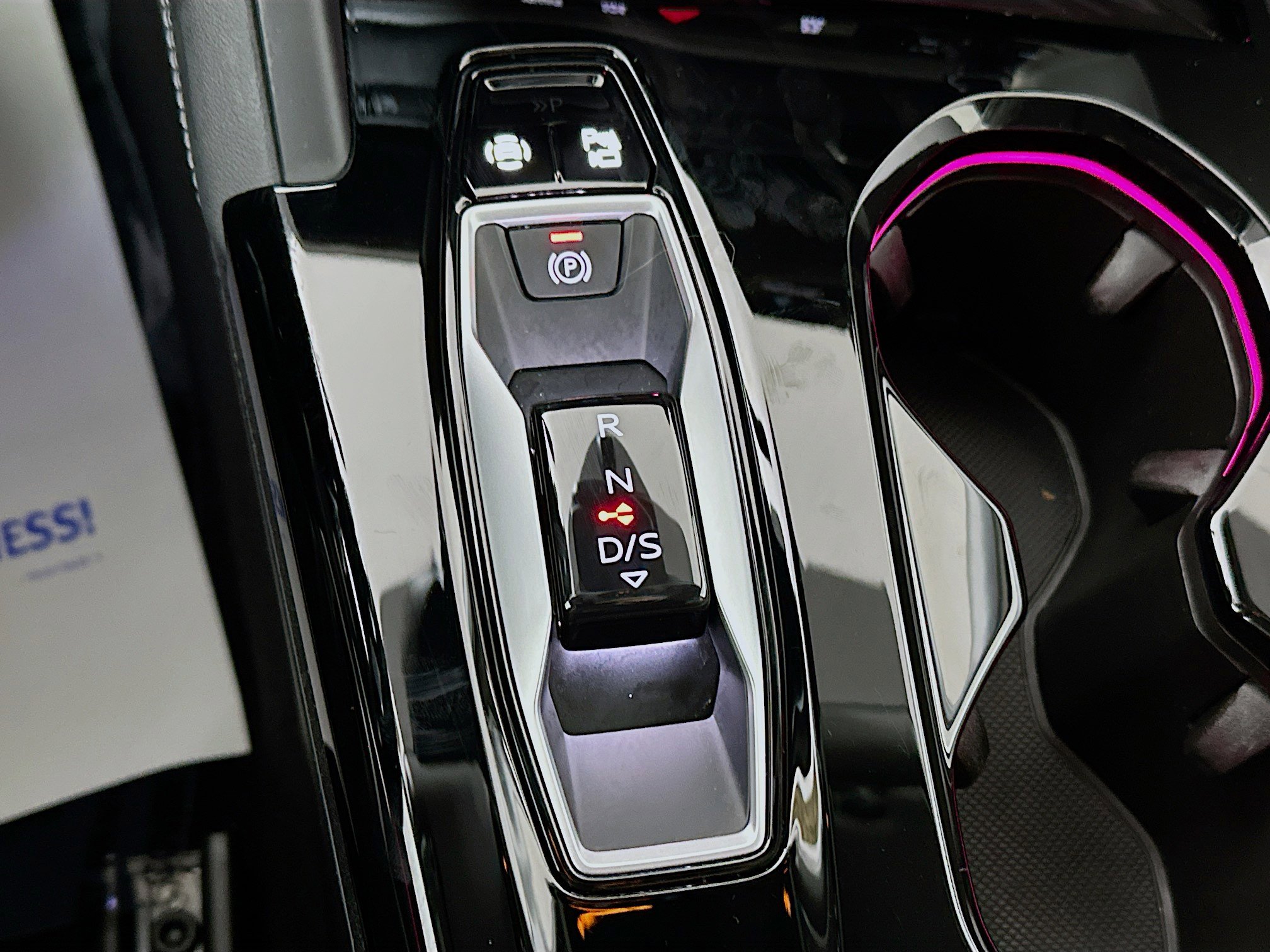 Used 2025 Audi Q5 Premium Plus w/ Premium Plus image 17