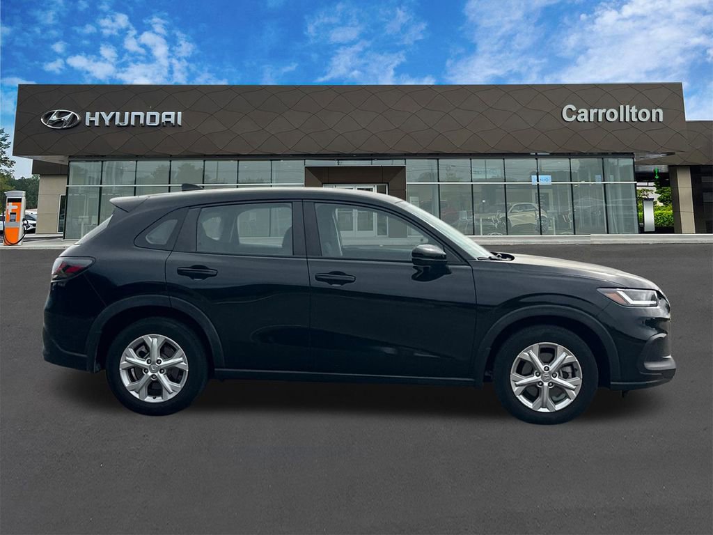 Used 2024 Honda HR-V LX image 4