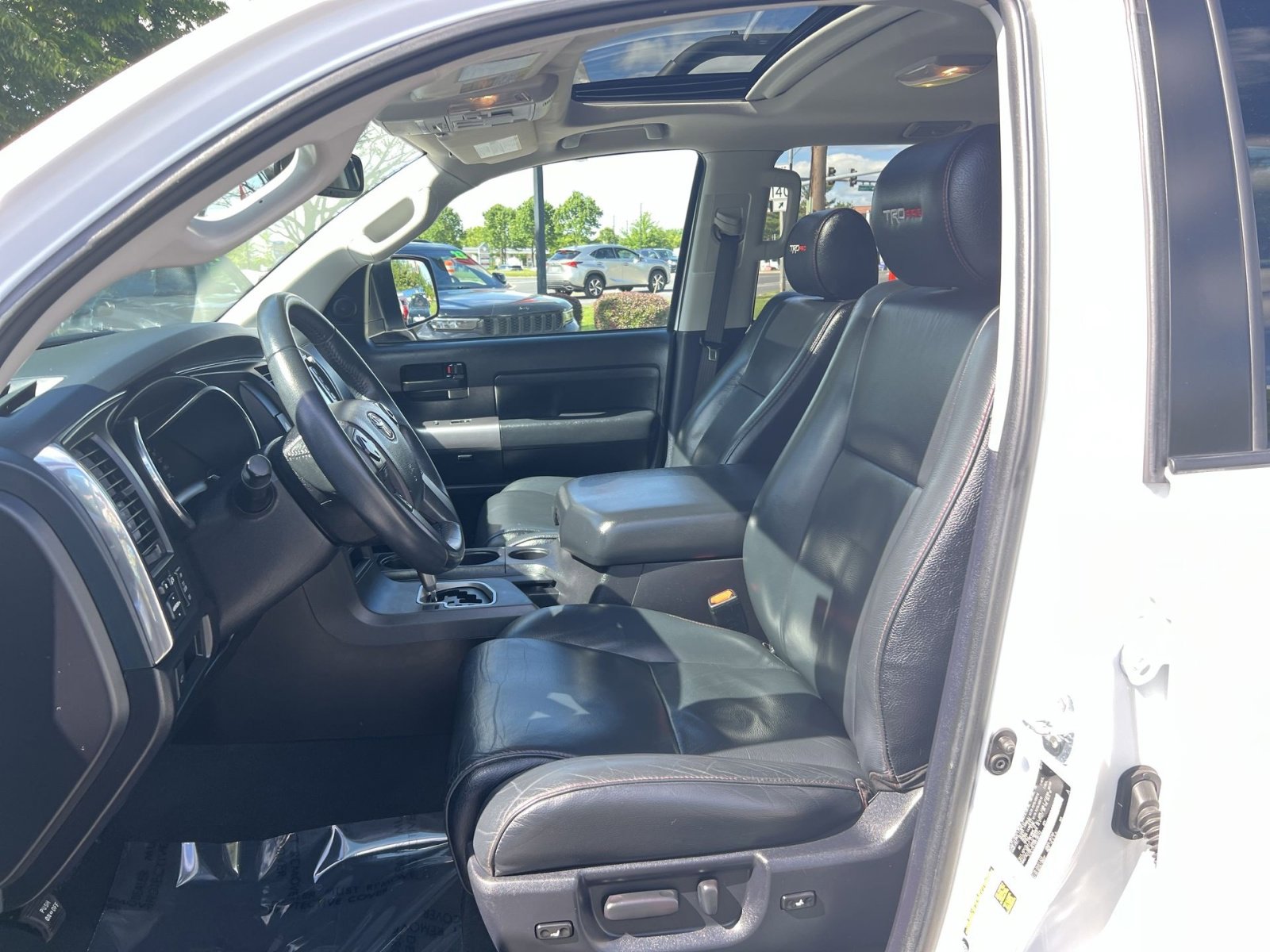 Used 2021 Toyota Sequoia TRD Pro AWD/4WD image 13