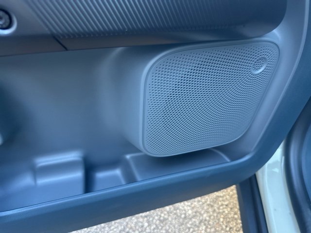 New 2025 Ford Maverick XL w/ Equipment Group 102A image 14