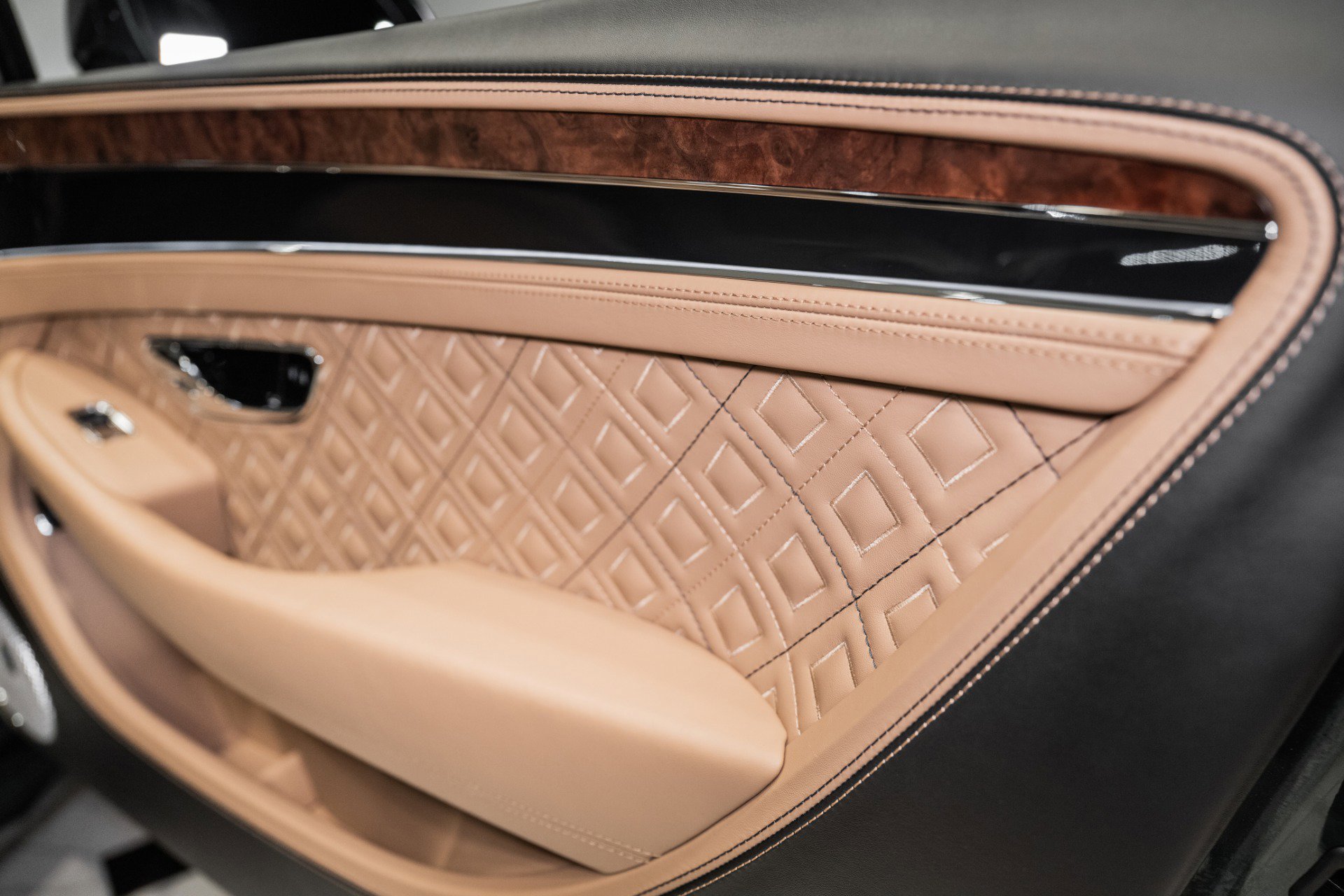 Used 2020 Bentley Continental GT w/ First Edition Specification image 50