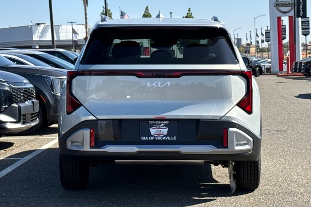 New 2027 Kia Seltos EX w/ EX Panoramic Sunroof Package FWD image 6