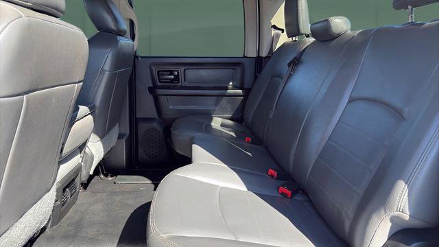 Used 2018 RAM 3500 Tradesman w/ Chrome Appearance Group image 16