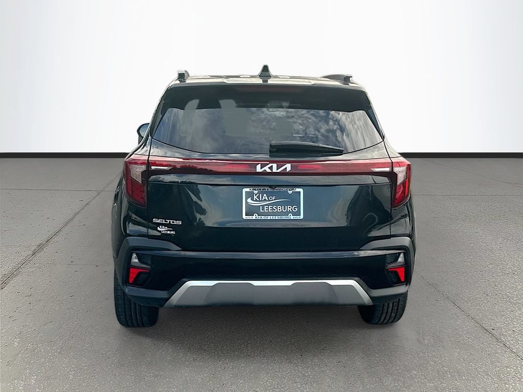 Certified 2024 Kia Seltos EX FWD image 6