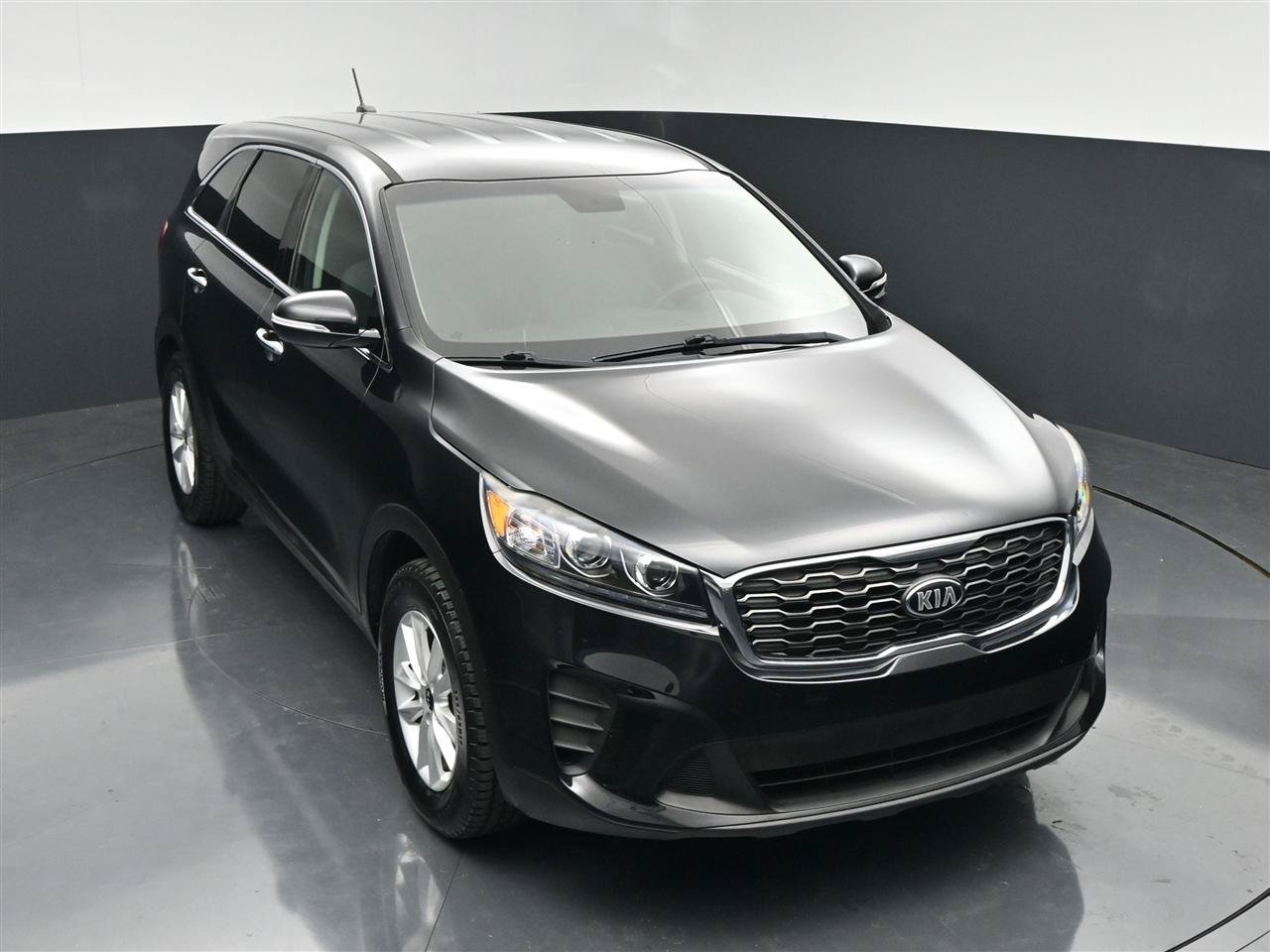 Used 2019 Kia Sorento L FWD image 20