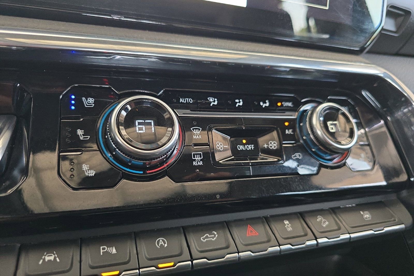 Used 2024 GMC Sierra 1500 Denali w/ Denali Reserve Package image 26