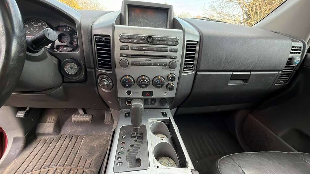 Used 2007 Nissan Armada LE w/ Technology Pkg image 19