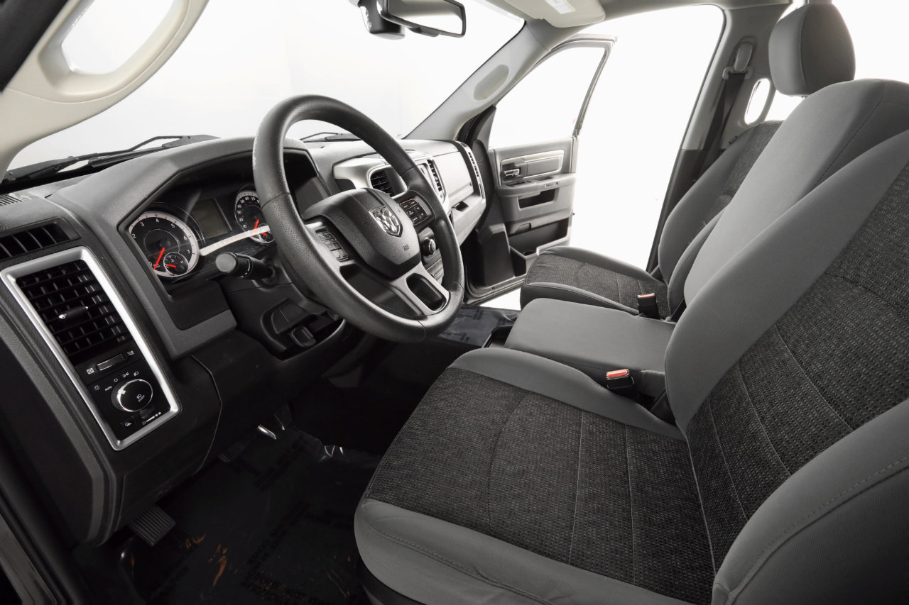 Used 2018 RAM 1500 Outdoorsman image 12