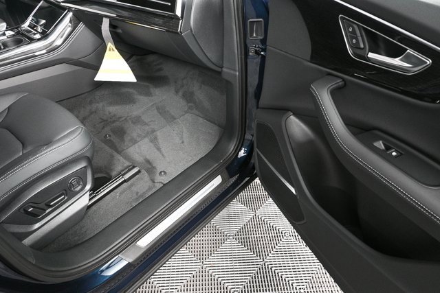 New 2025 Audi Q7 3.0T Premium Plus image 27