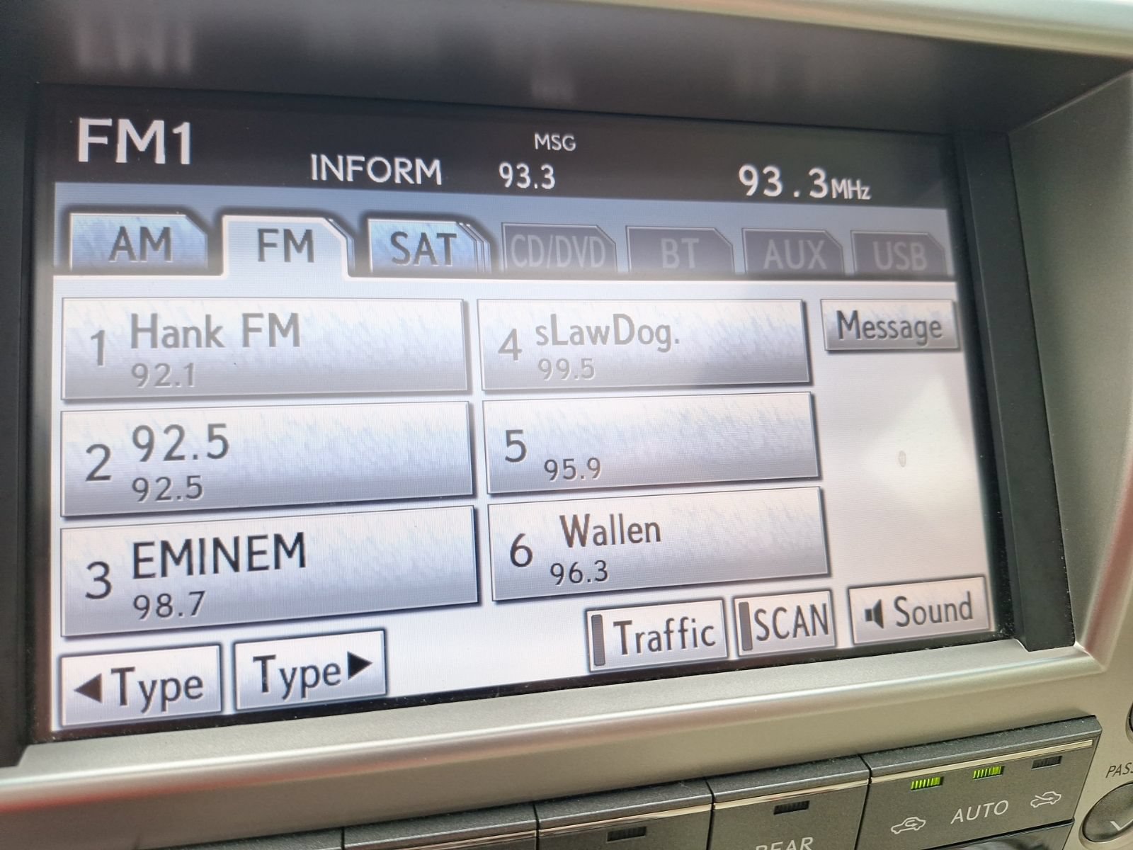 Used 2012 Lexus GX 460 Premium AWD/4WD image 23