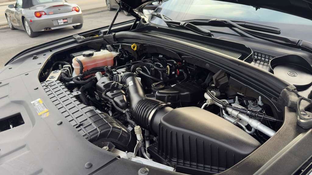 Used 2023 Jeep Grand Cherokee Altitude image 38