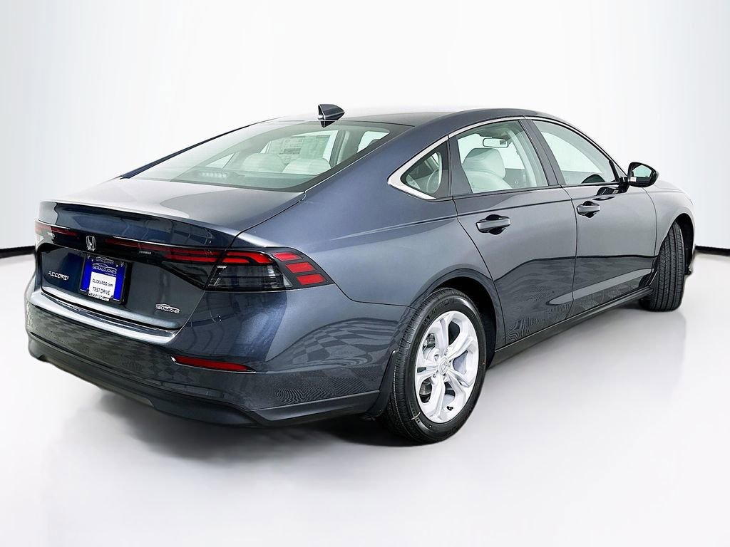 Certified 2025 Honda Accord LX image 7