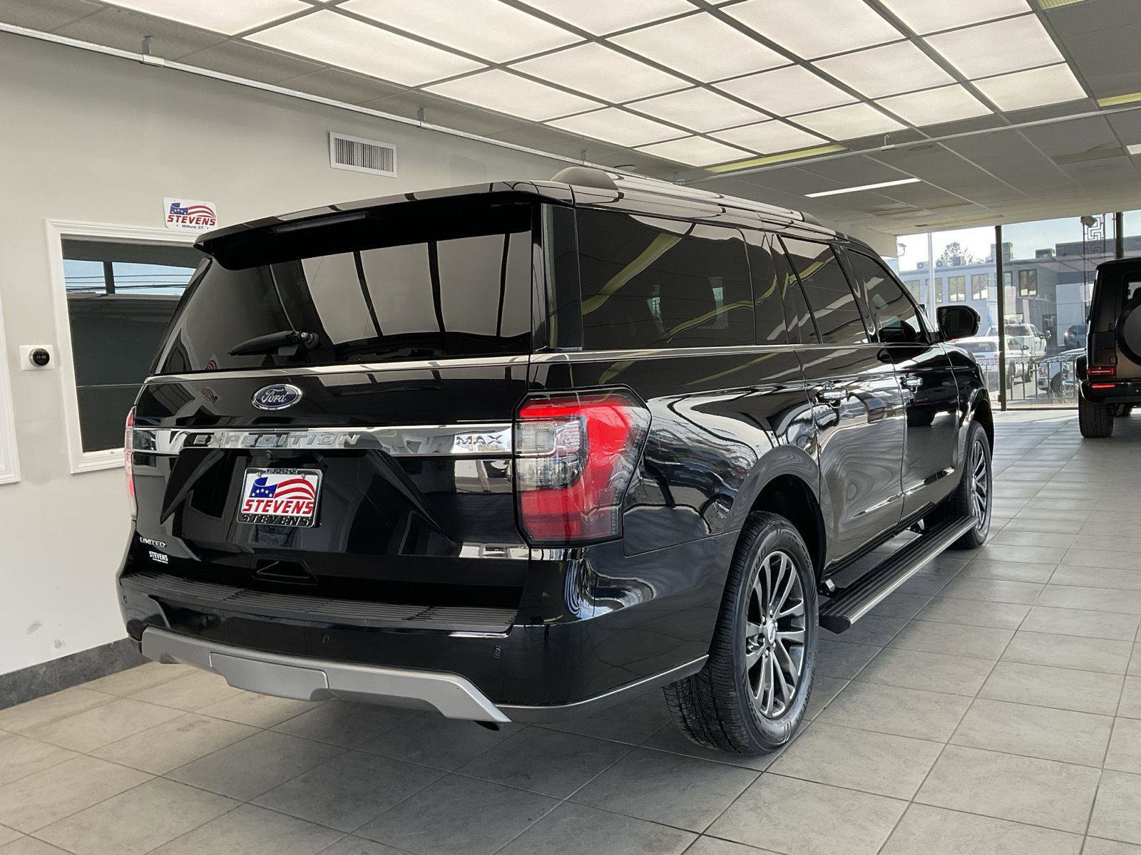 Used 2020 Ford Expedition Max Limited AWD/4WD image 5