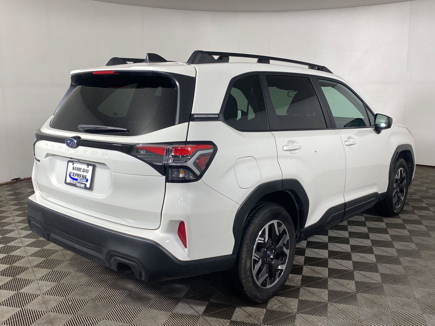 Used 2026 Subaru Forester Premium AWD/4WD image 6