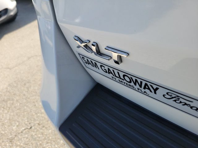 Certified 2020 Ford Expedition XLT w/ Equipment Group 202A RWD image 8