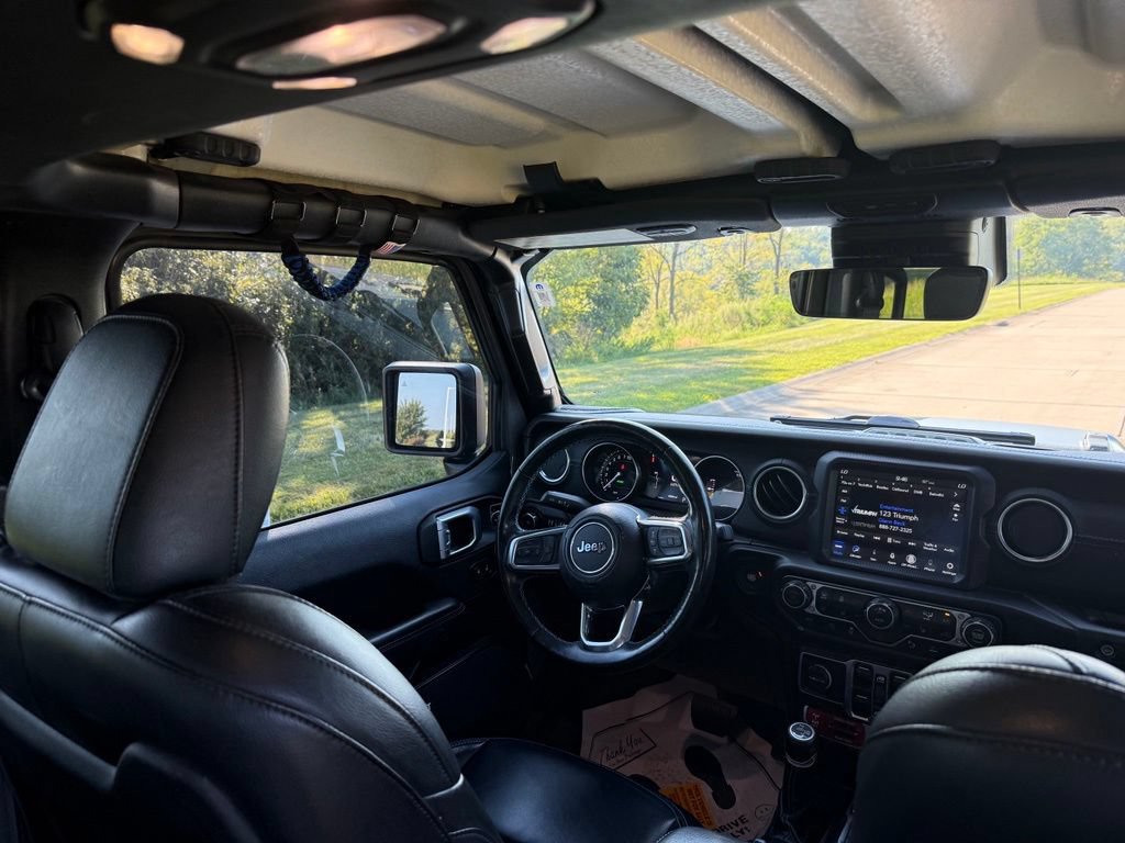 Used 2022 Jeep Wrangler Unlimited Rubicon 4xe w/ Steel Bumper Group AWD/4WD image 24