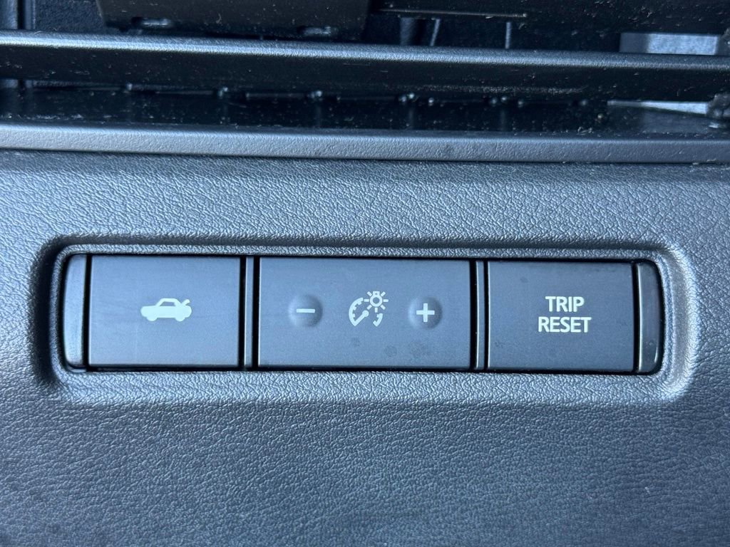 Used 2024 Nissan Altima 2.5 SR image 17